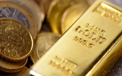 Harga Emas Turun, Kesempatan untuk Beli?