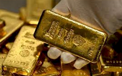 Emas Melemah 8% sejak September 2020