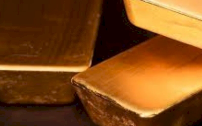 Imbal Hasil Obligasi Meningkat, Emas Terkoreksi Tipis