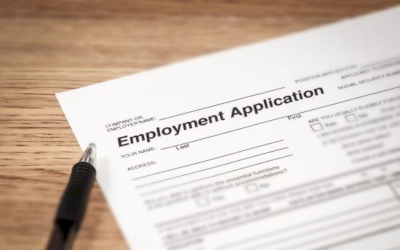 Emas Melonjak saat Data Tenaga Kerja AS Lemah, Fed Diperkirakan Potong Suku Bunga