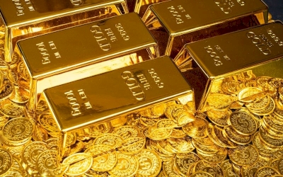 Harga Emas Diprediksi Mencapai $3.000 Musim Dingin Ini: Trump vs. Powell – Segala Sesuatu Bisa Terjadi