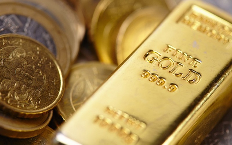 Harga Emas Turun, Kesempatan untuk Beli?